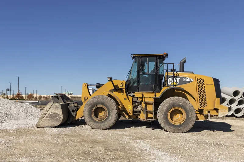 Cargador frontal Caterpillar 950K en una obra